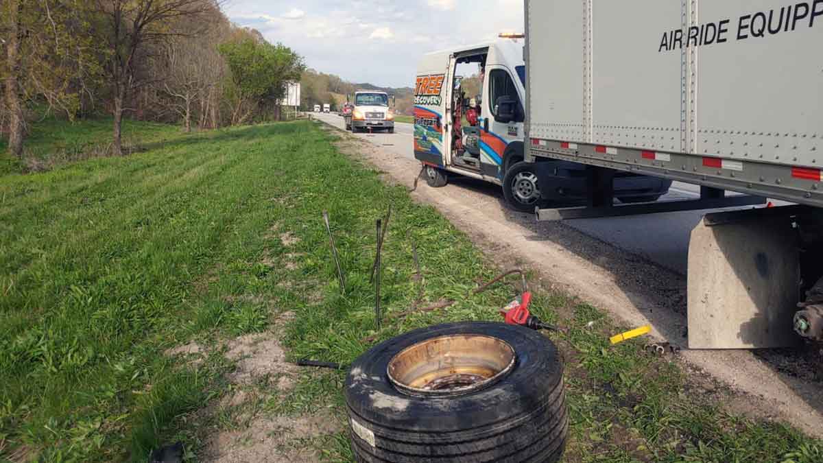 mobile truck tires Ohio Valley
